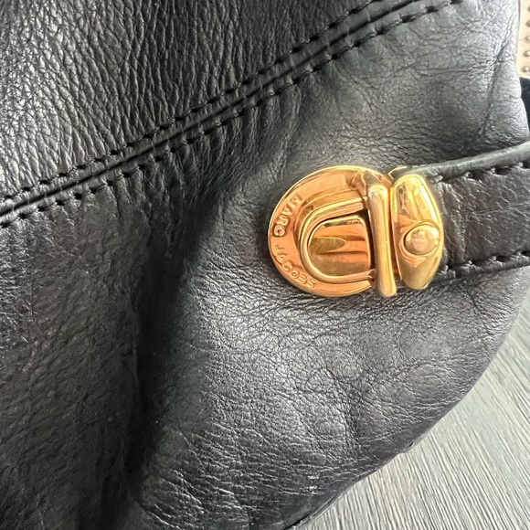 Marc Jacobs Sofi Leather Hobo Bag - Picture 15 of 16